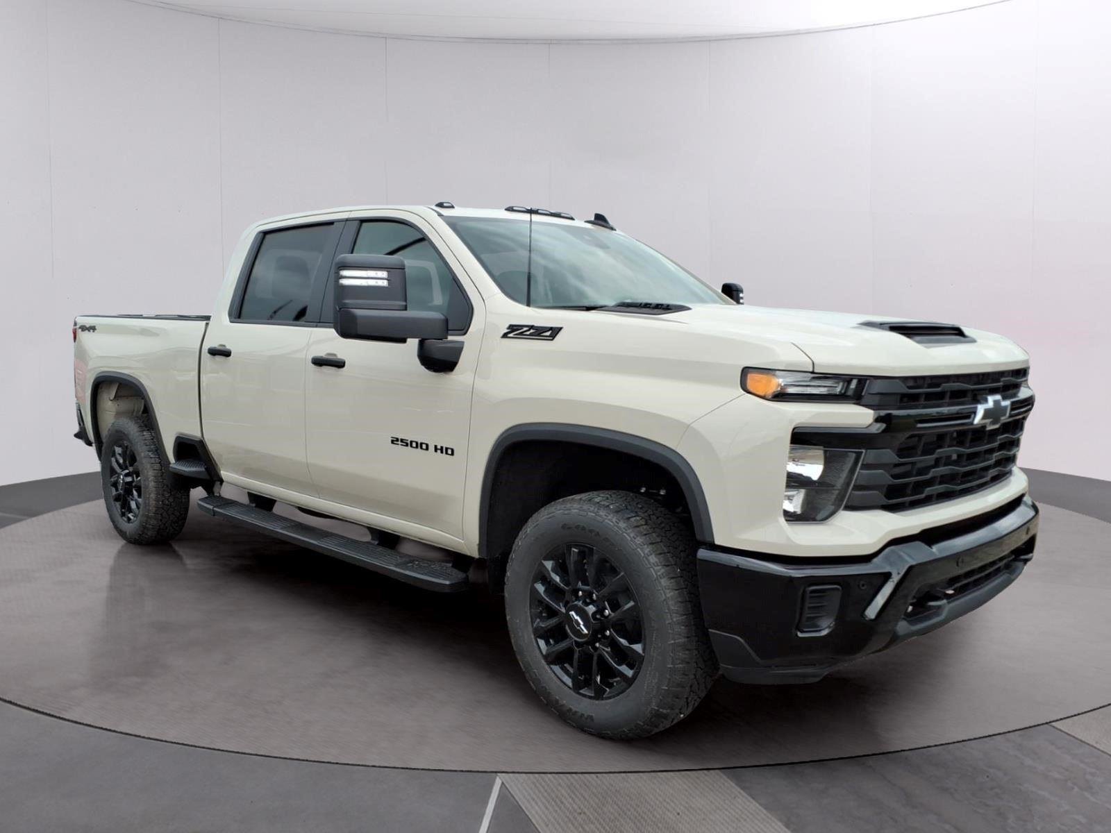 New 2026 White Sands Chevrolet Custom image 7