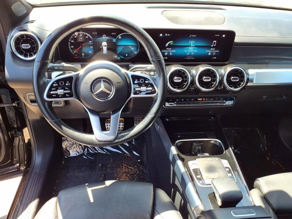 Used 2020 Black Mercedes-Benz GLB 250 image 9