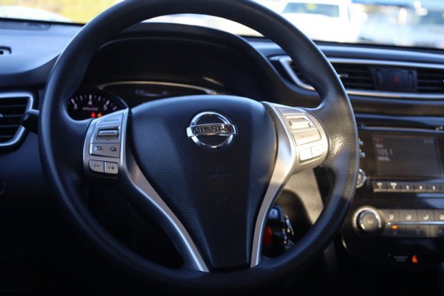 Used 2016 Gun Metallic Nissan S image 10