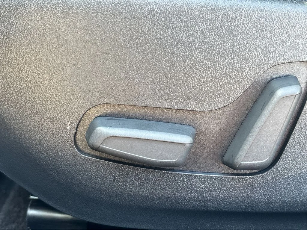 New 2025 Gray Kia GT-Line image 31