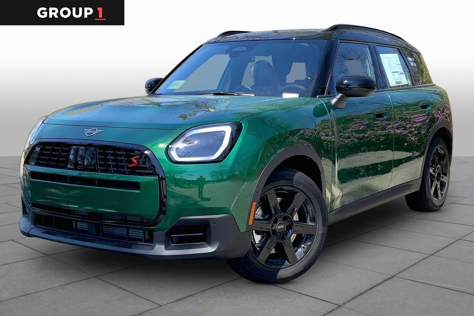 2027 MINI Countryman Signature Plus