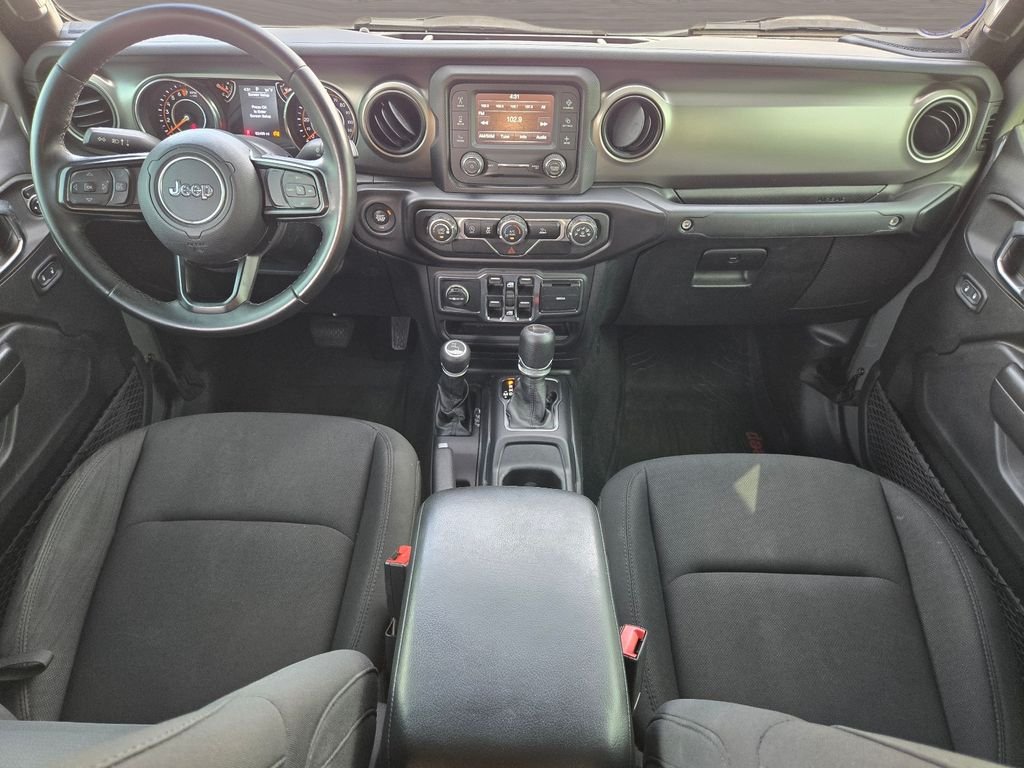 Used 2020 Gray Jeep Sport image 16