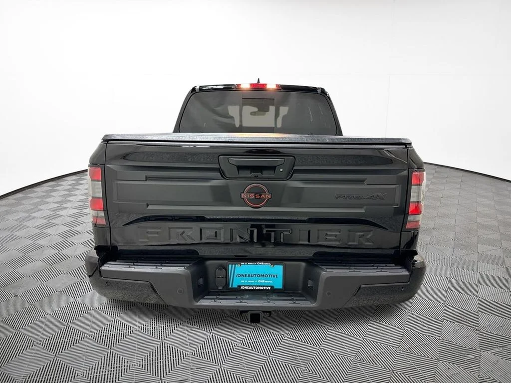2026 Nissan Frontier PRO-4X - Photo 11