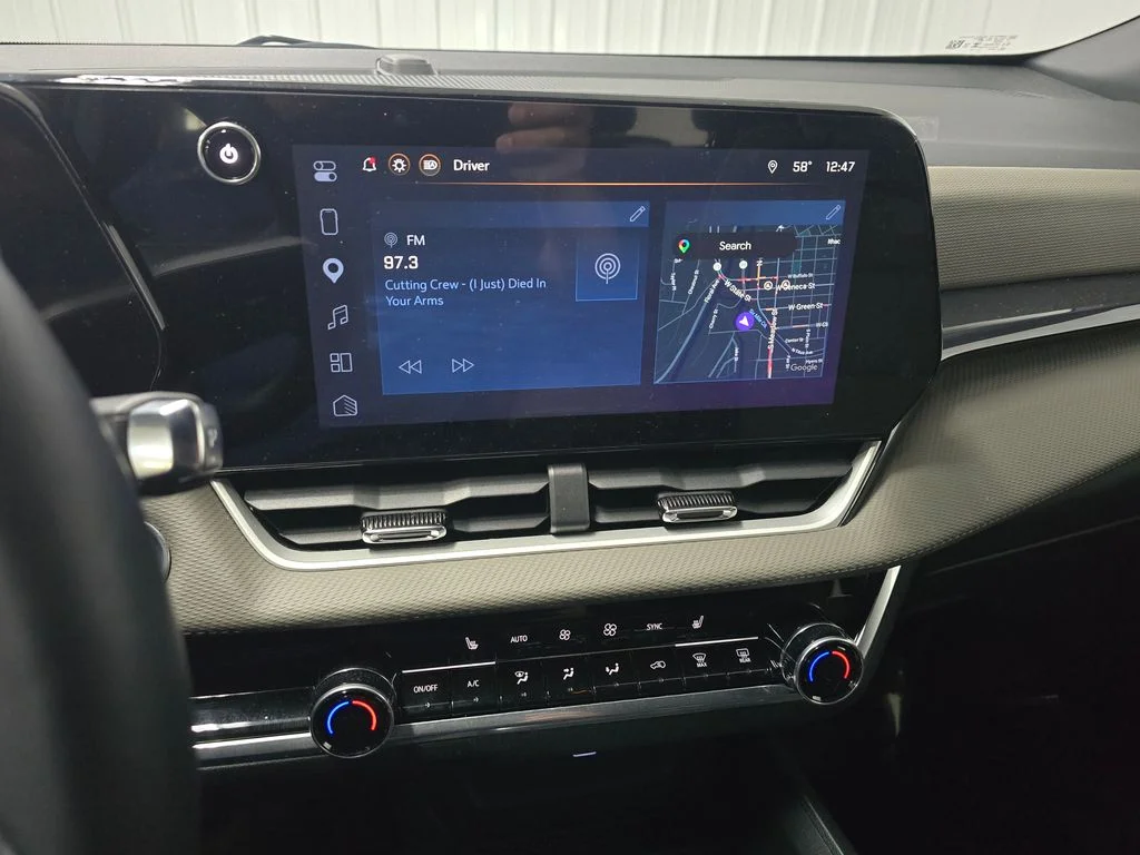 Used 2026 Green Chevrolet LT image 27