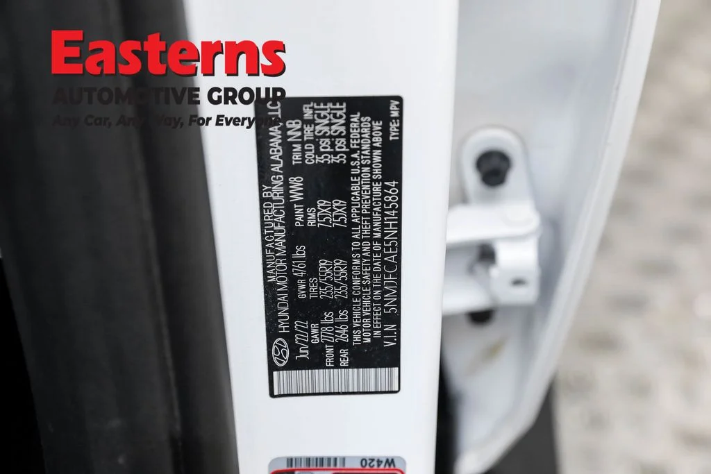Used 2022 White Hyundai SEL image 34