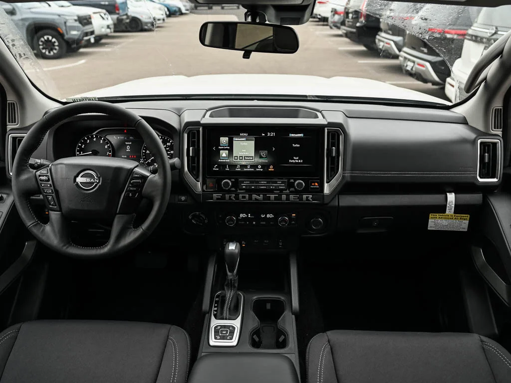 2026 Nissan Frontier SV - Photo 11