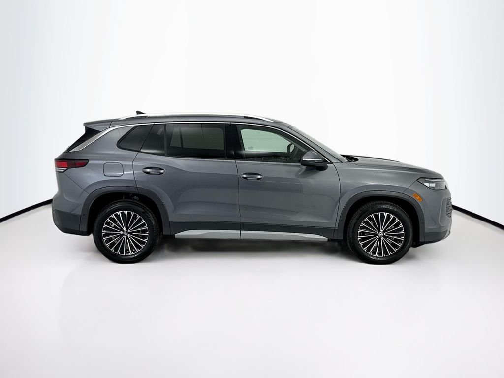 New 2026 Platinum Gray Metallic Volkswagen S image 4