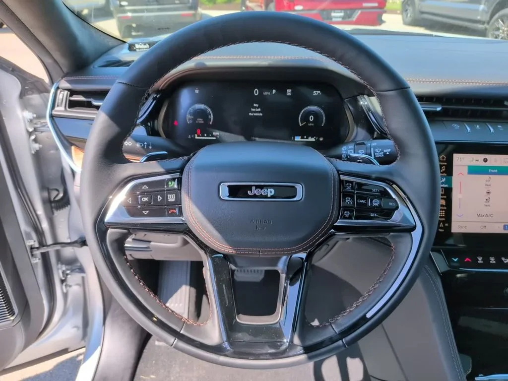 2026 Jeep Grand Cherokee Summit - Photo 20