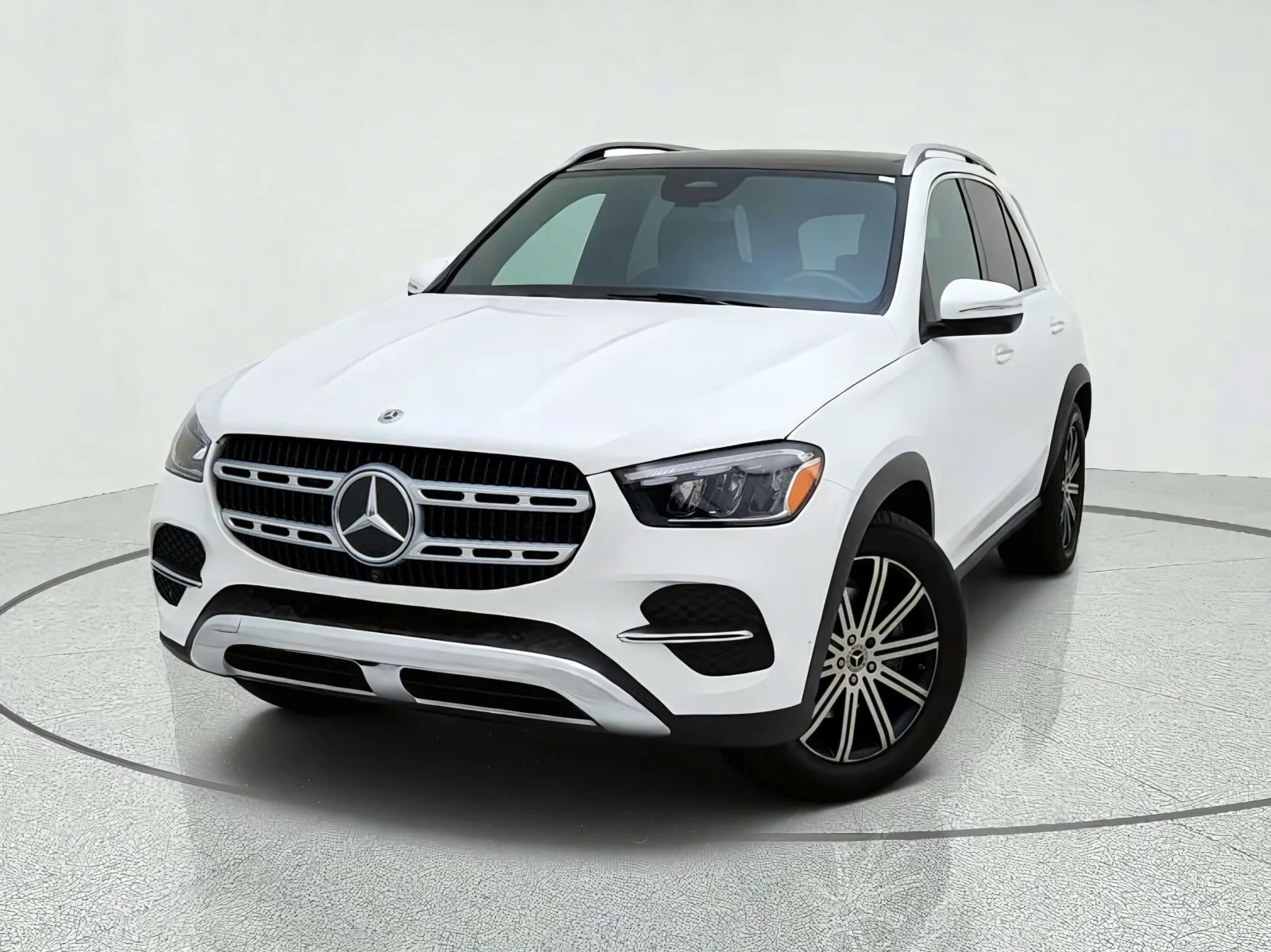 Certified Used 2024 Polar White Mercedes-Benz GLE 350 image 2