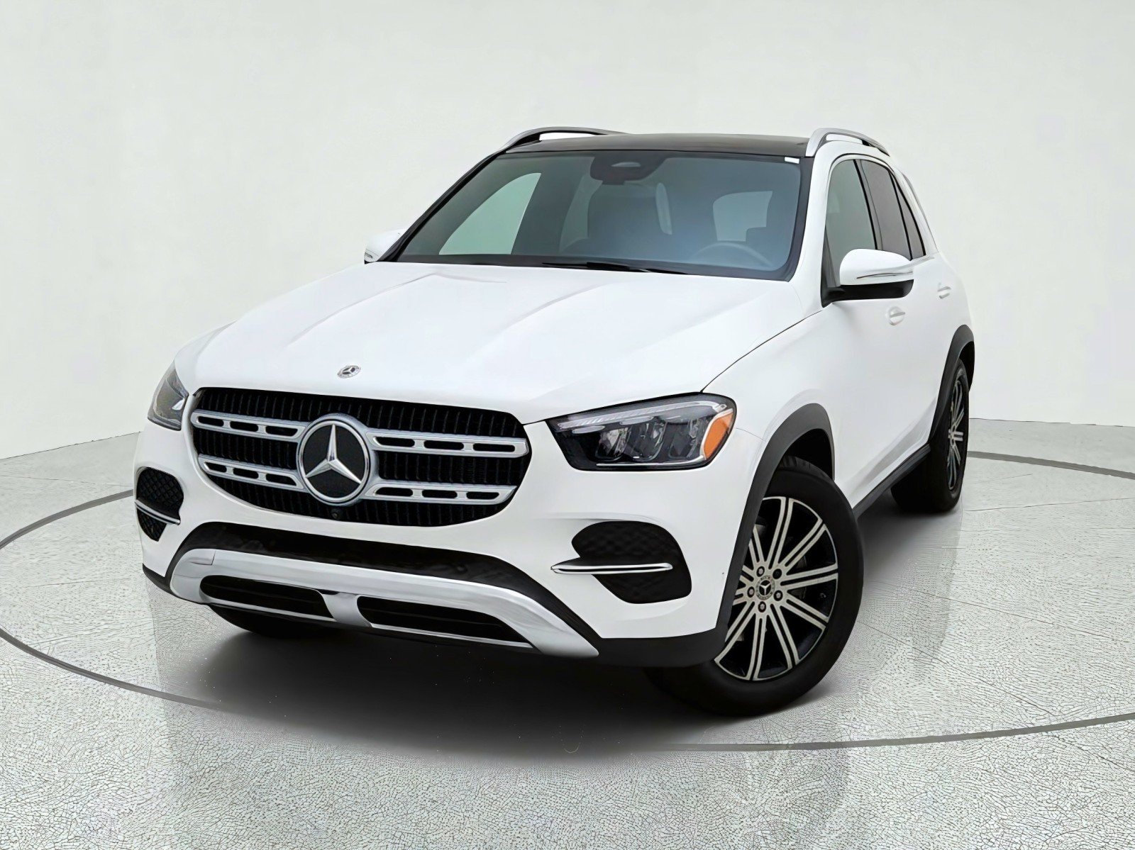 Certified Used 2024 Polar White Mercedes-Benz GLE 350 image 2