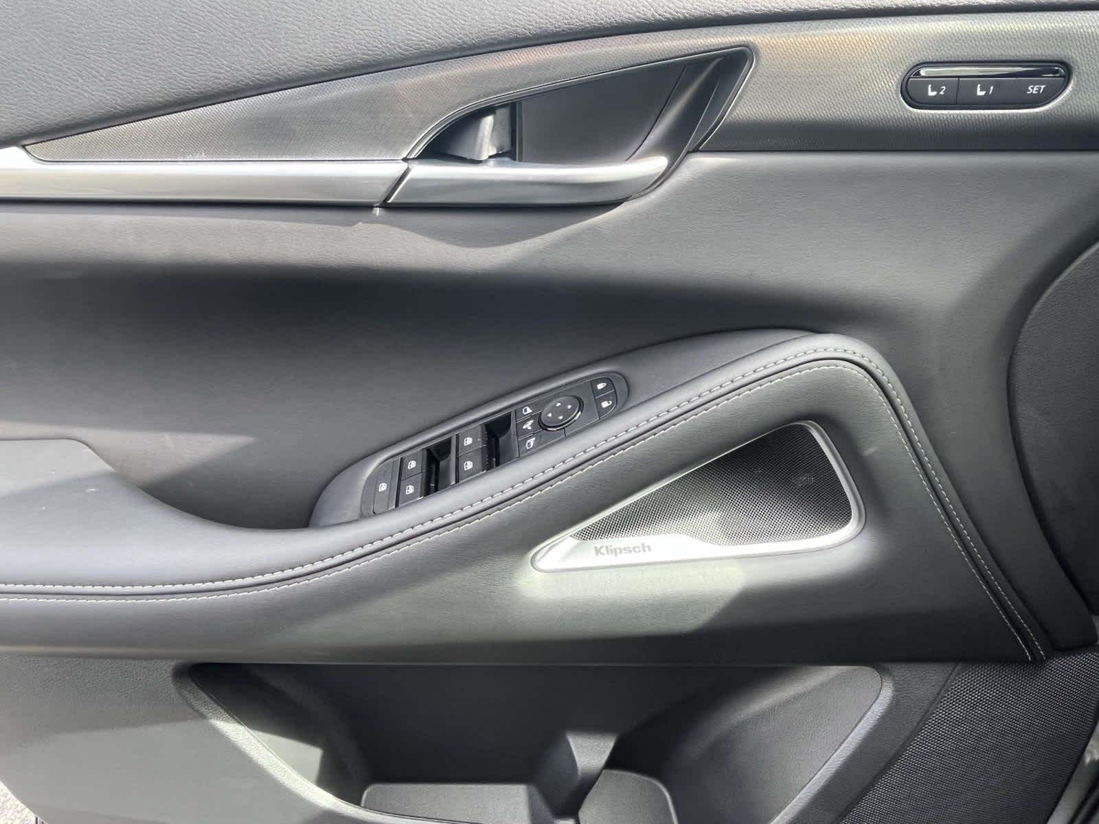 New 2027 Graphite Shadow INFINITI LUXE image 35