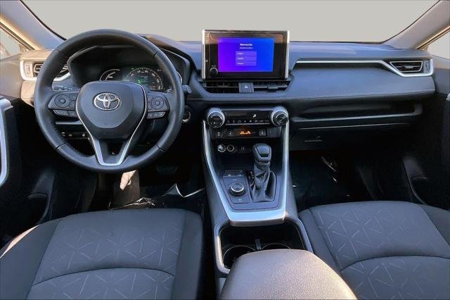 Certified Used 2023 SILVER SKY METALLIC Toyota  image 15