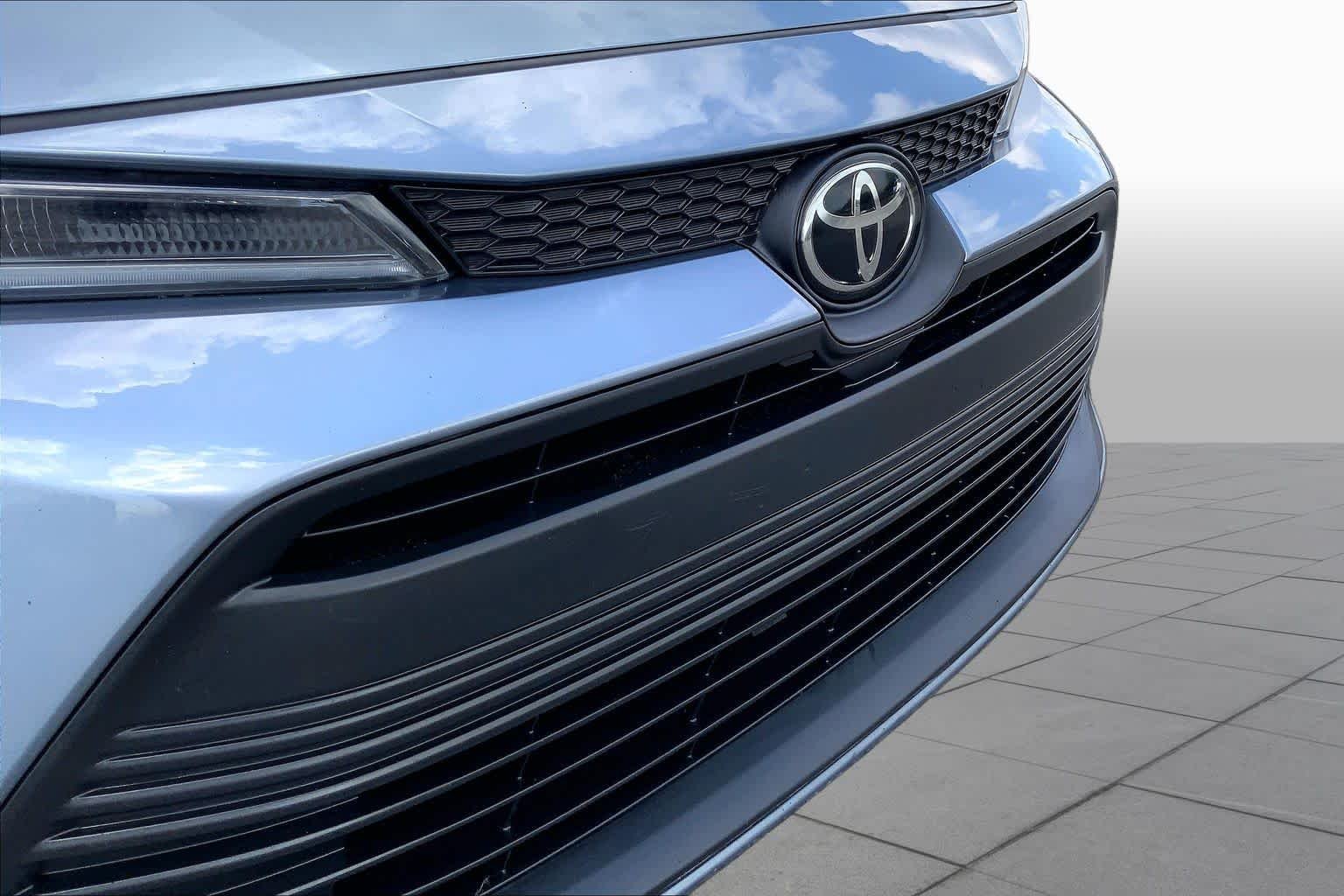 Used 2024 Celestite Toyota LE image 29