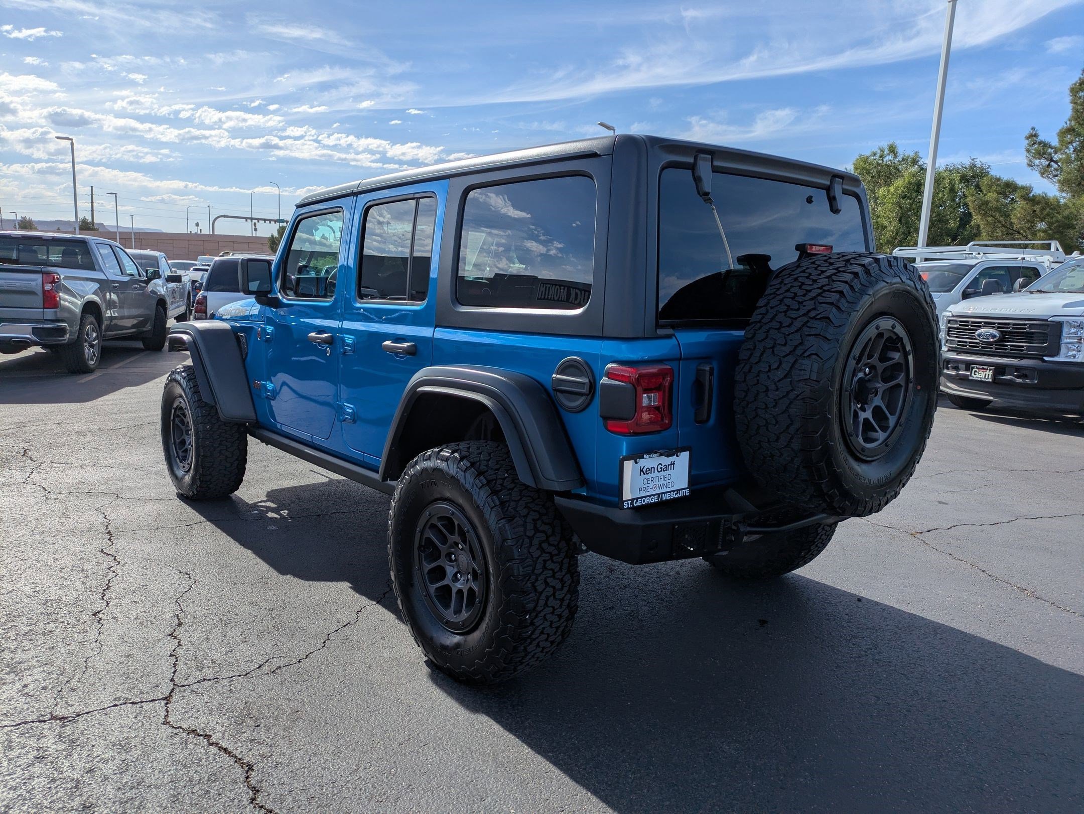 Used 2021 Hydro Blue Pearlcoat Jeep Unlimited Rubicon image 5