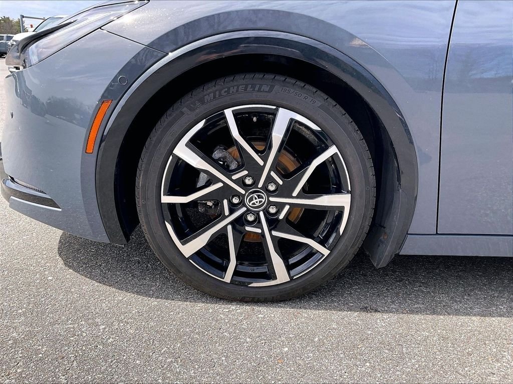 Used 2024 Gray Toyota XSE Premium image 7