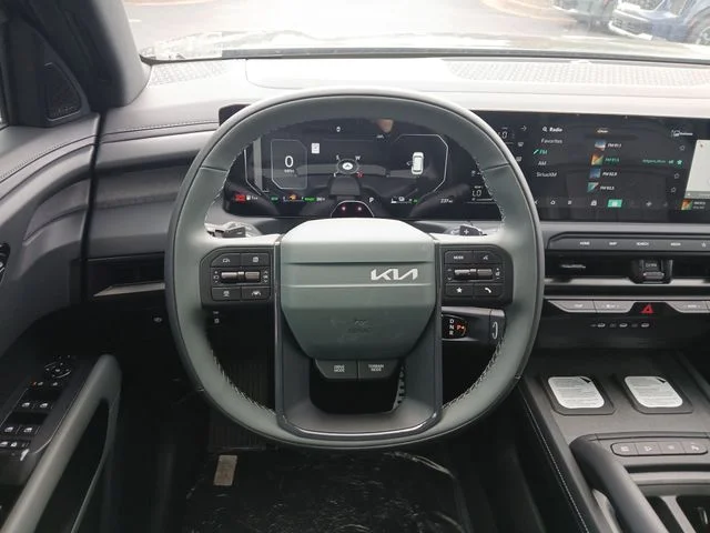 New 2027 Black Jade Green Kia X-LINE SX image 13