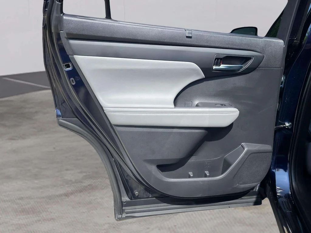 Used 2022 Blueprint Toyota XLE image 30