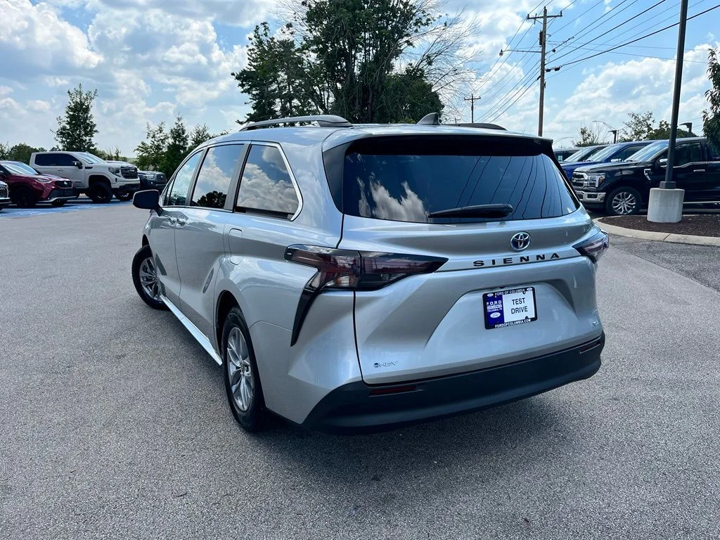 Used 2025 Silver Toyota XLE image 4