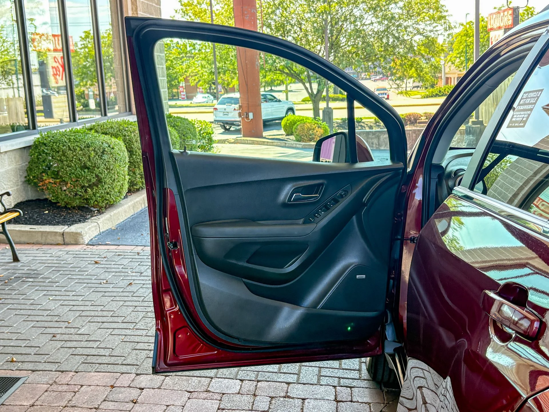 Used 2016 Red Chevrolet LT image 14