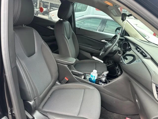 Used 2022 Black Buick Select image 23