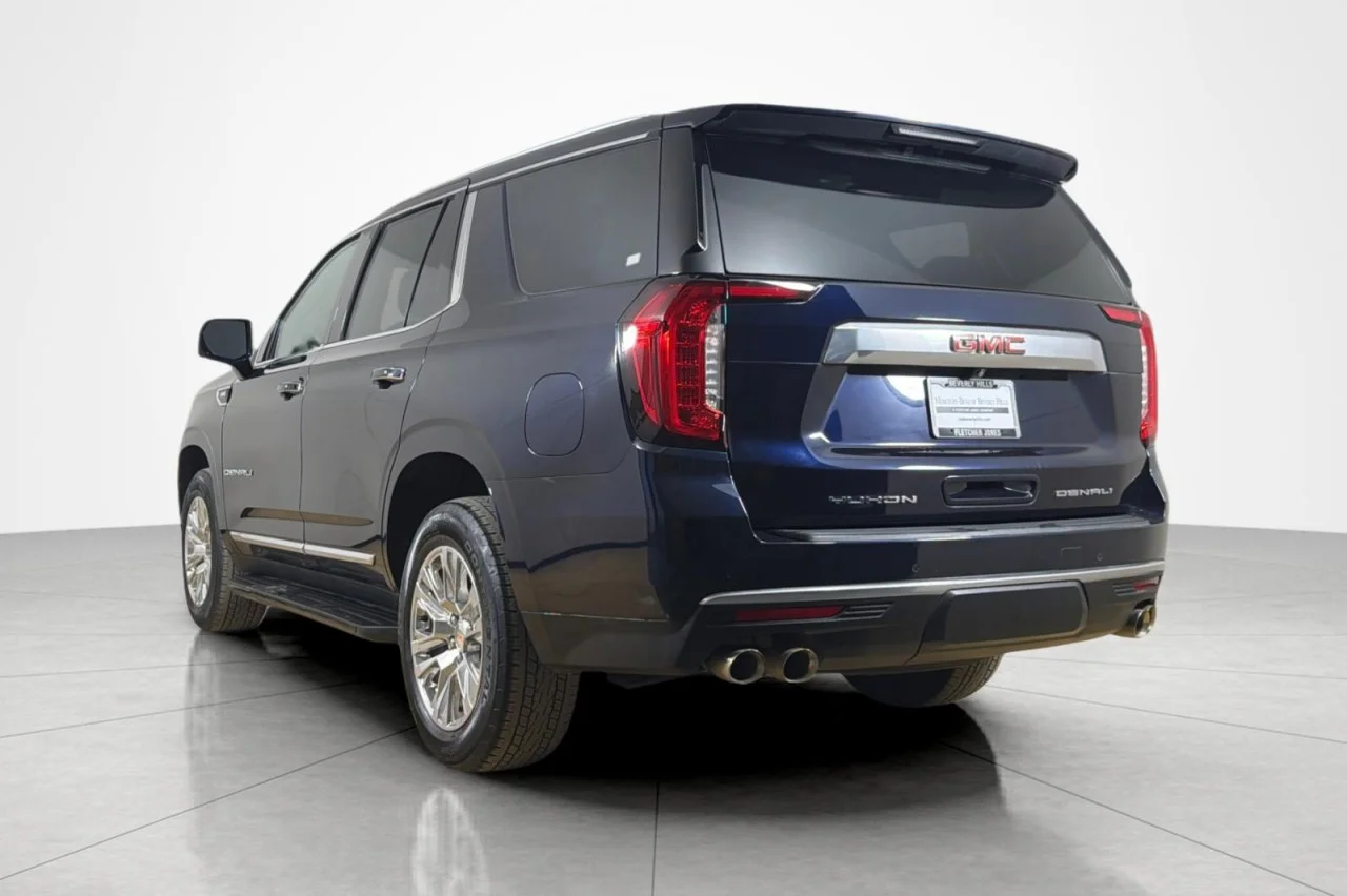 Used 2023 MIDNIGHT BLUE GMC Denali image 3