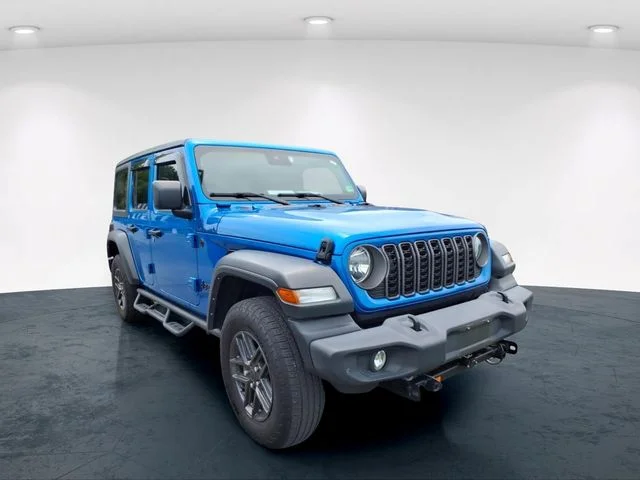 Used 2024 Blue Jeep Sport S image 6