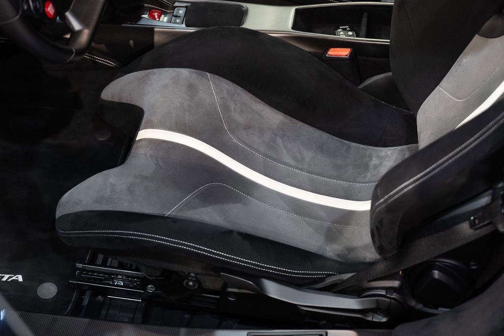 Certified Used 2020 Rosso Scuderia Ferrari Base image 29