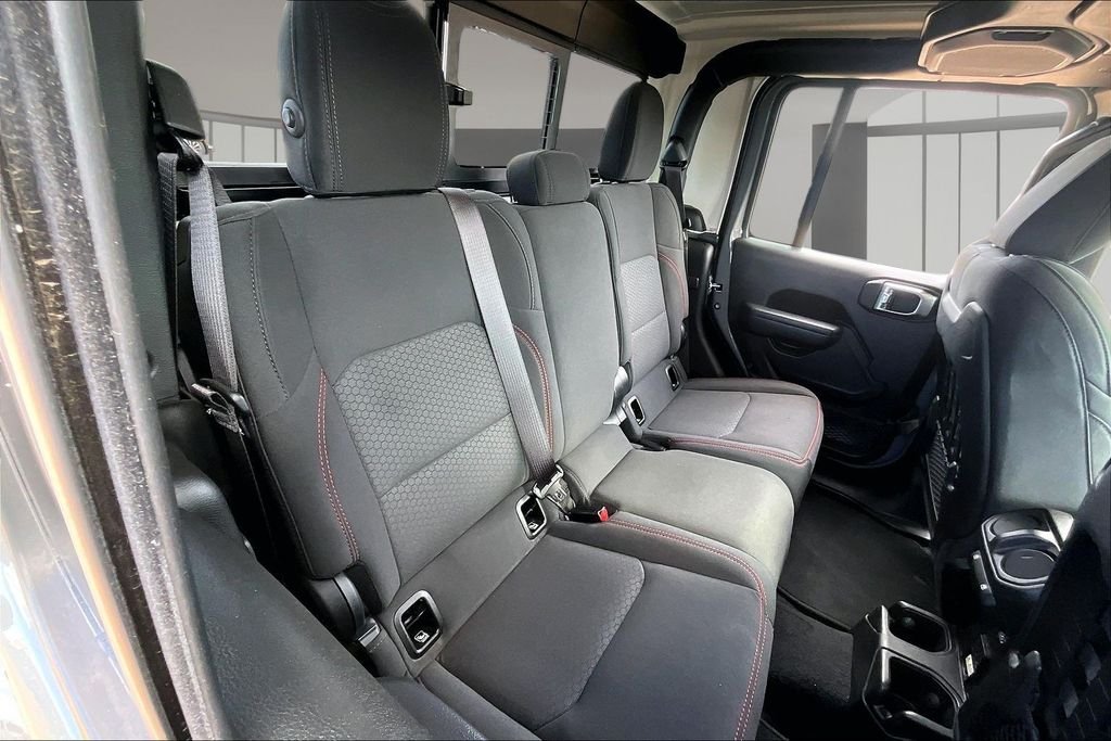 Used 2022 Gray Jeep Rubicon image 28