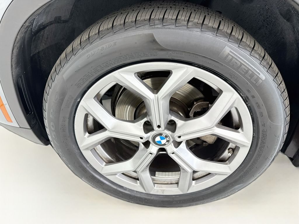 Certified Used 2024 Gray Metallic BMW xDrive30i image 29