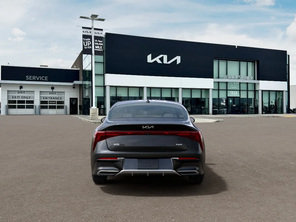 New 2027 Interstellar Gray Kia GT-Line image 5