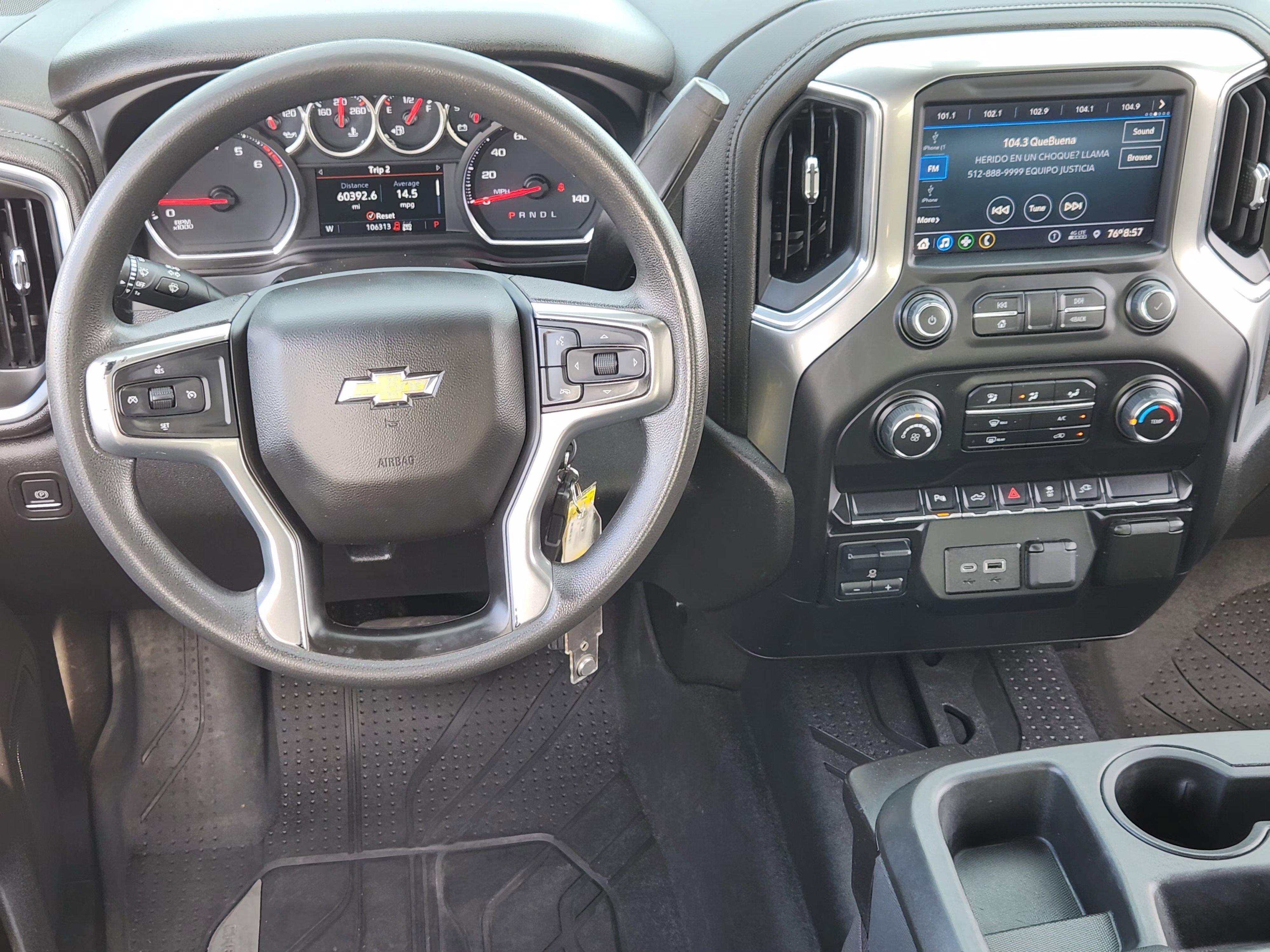 Used 2022 Summit White Chevrolet LT image 25
