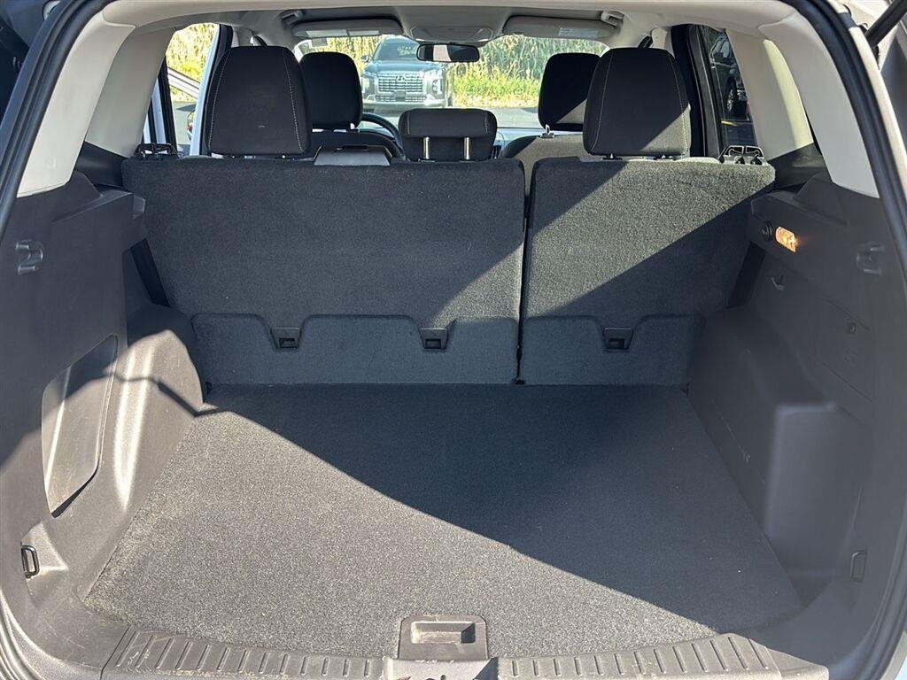 Used 2019 Wh Ford  image 21