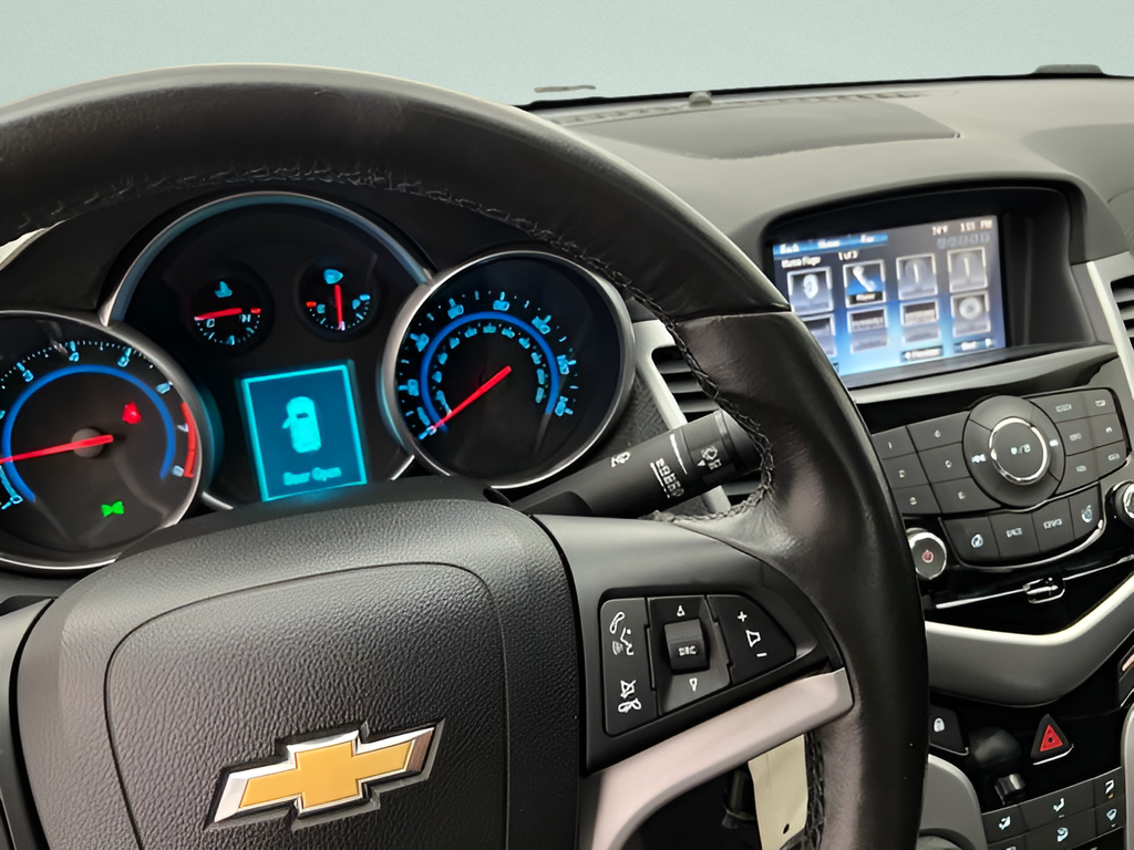 Used 2013 Silver Ice Metallic Chevrolet 1LT image 16