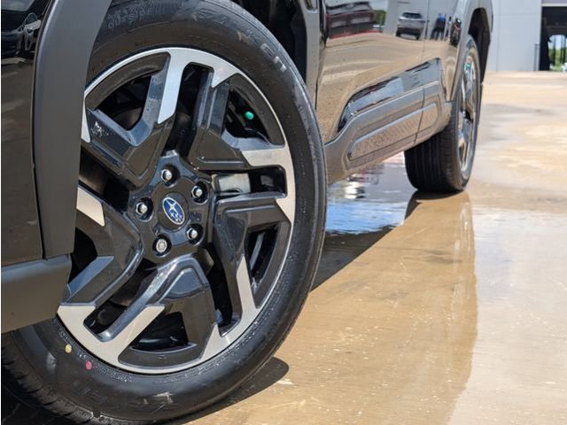 New 2026 CRYSTAL BLACK SILICA Subaru Premium Hybrid image 2