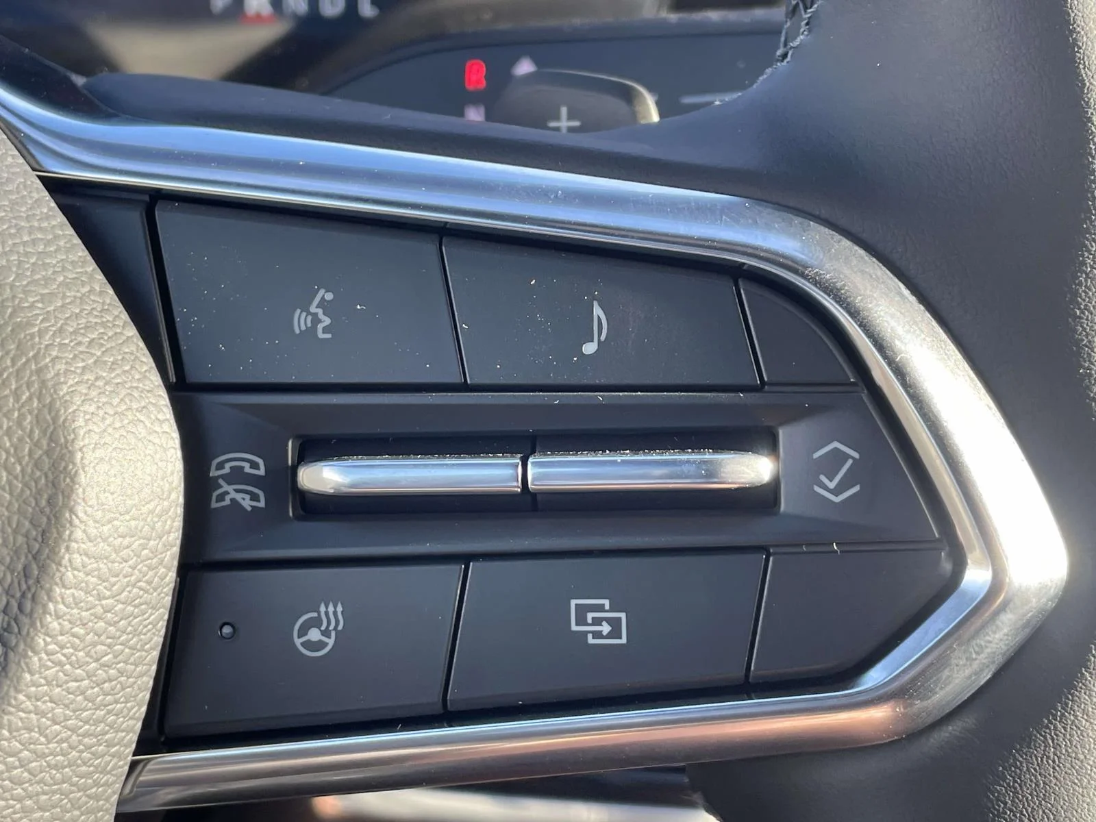 New 2027 Lakeshore Blue Metallic Chevrolet LT image 28