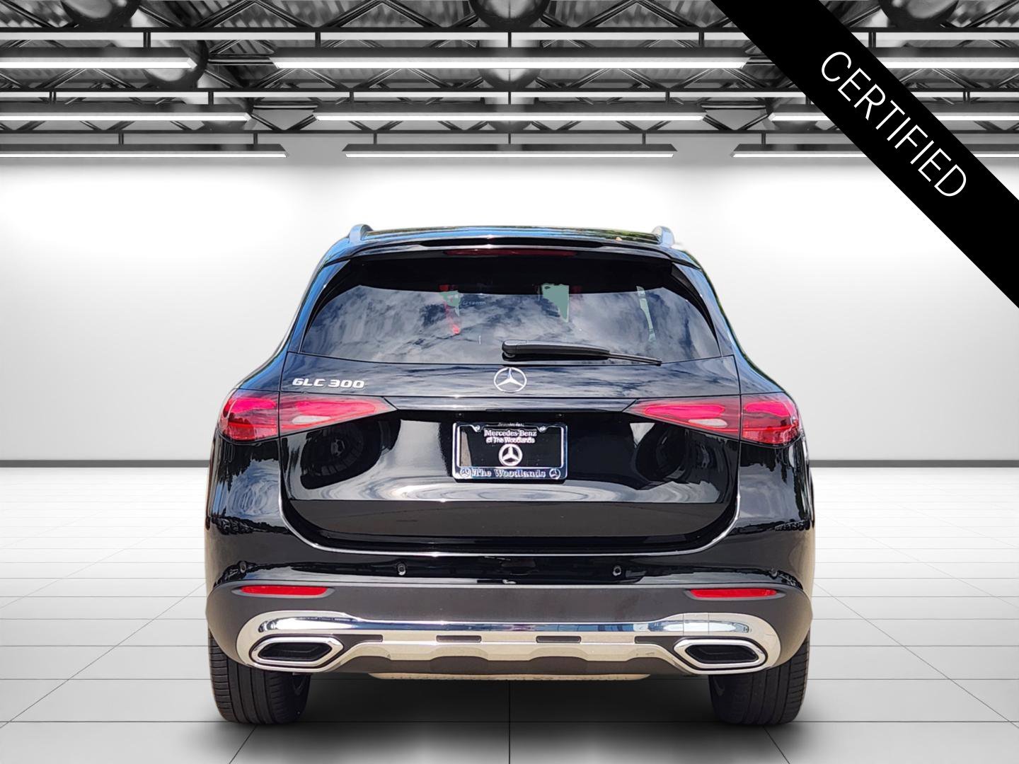 Certified Used 2026 Black Mercedes-Benz GLC 300 image 8
