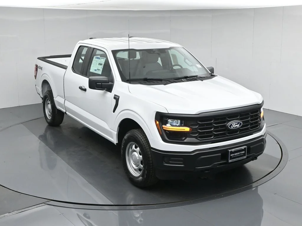 New 2026 White Ford XL image 34