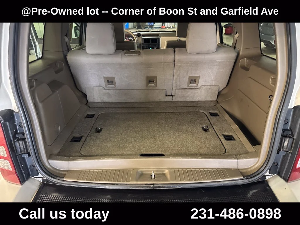 Used 2009 Gray Jeep Sport image 28