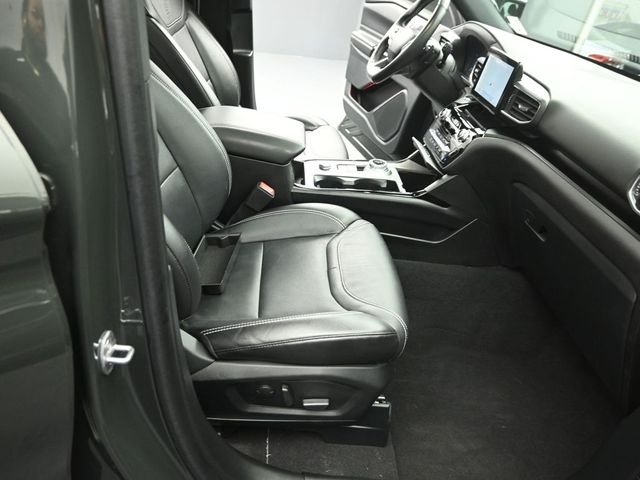 2023 FORD EXPLORER - Image 26