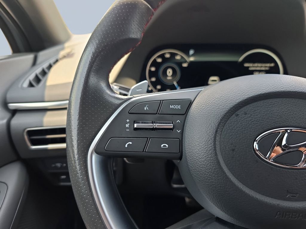 Used 2022 Hampton Gray Hyundai SEL Plus image 16