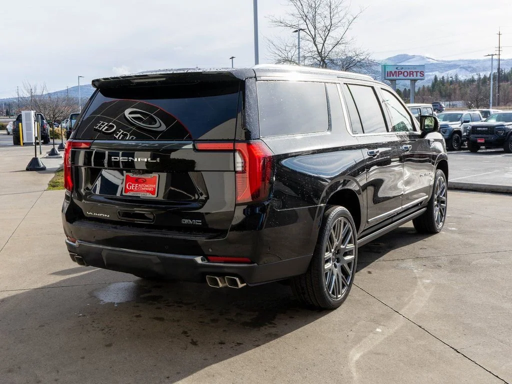 2026 GMC Yukon XL Denali Ultimate - Photo 7