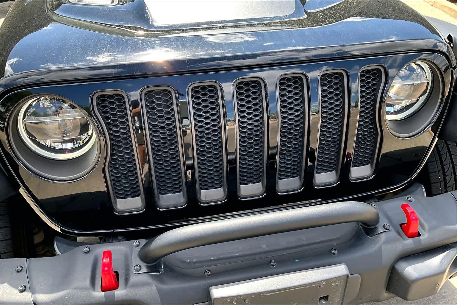 Used 2020 Black Clearcoat Jeep Recon image 54