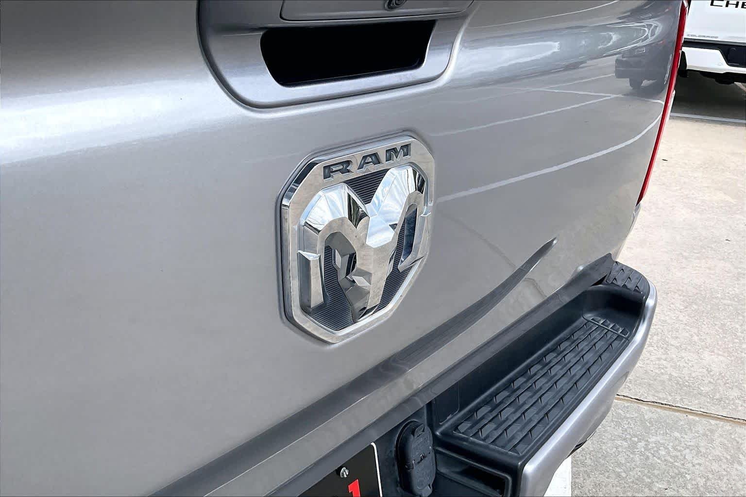 Used 2022 Billet Silver Metallic Clearcoat Ram Lone Star image 8