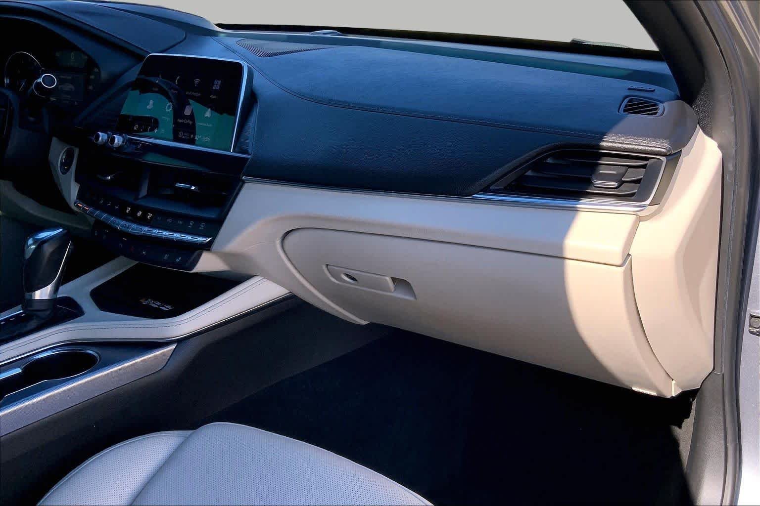 Used 2022 Satin Steel Metallic Cadillac Premium Luxury image 19