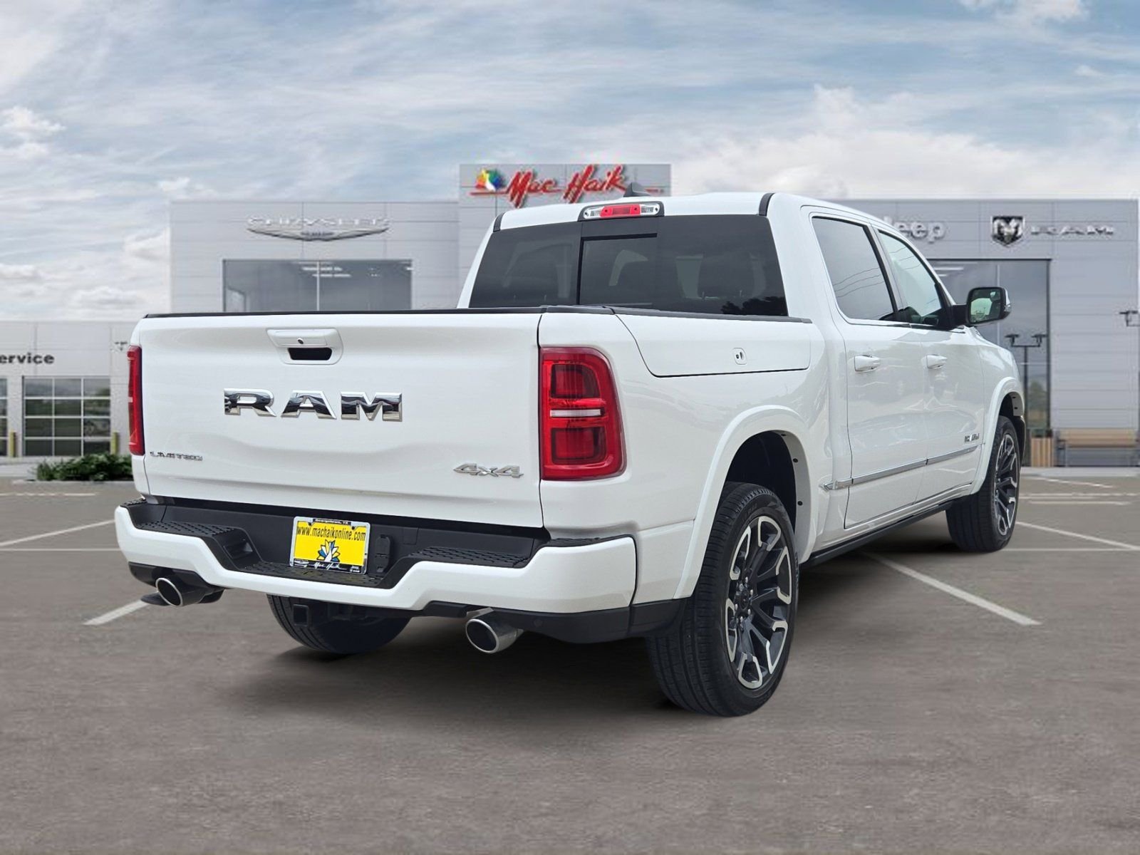 Used 2025 White Ram Limited image 5