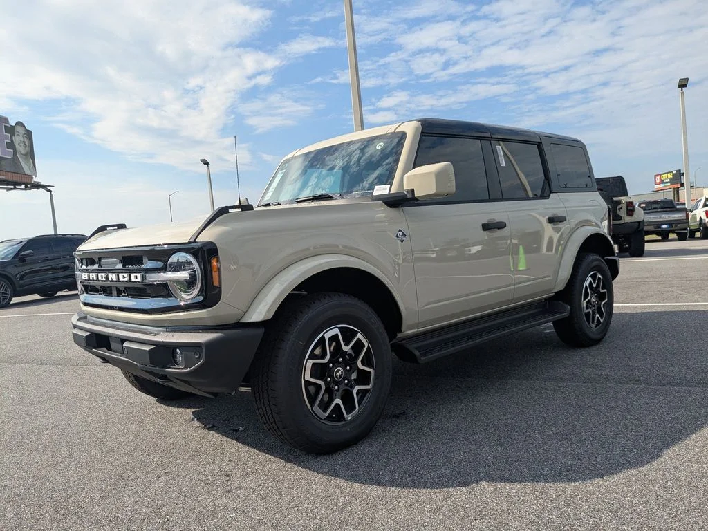 New 2026 Desert Sand Ford Outer Banks image 8