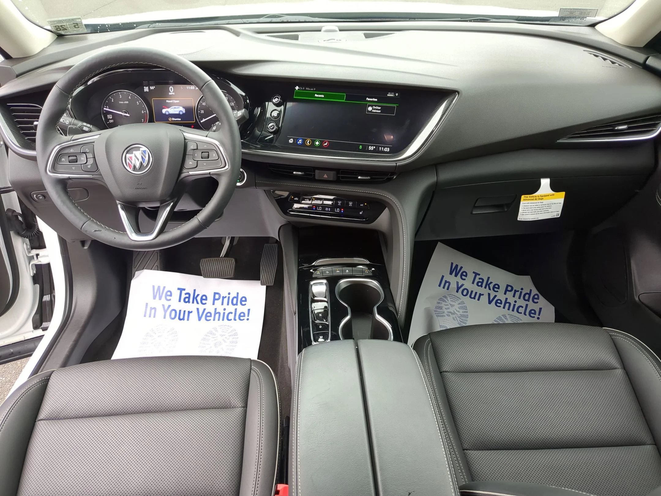 Used 2023 Summit White Buick Essence image 19