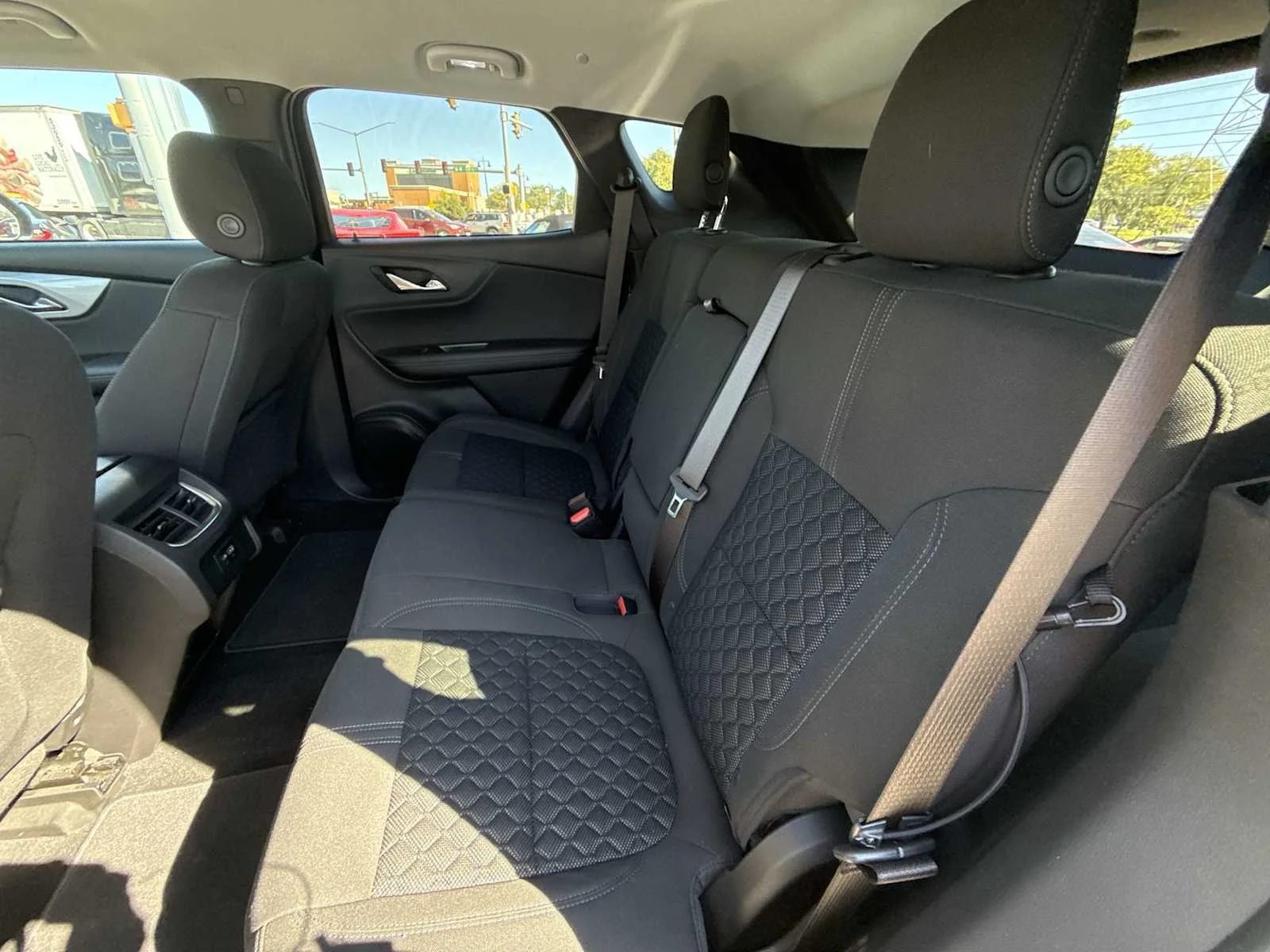 2021 Chevrolet Blazer 2LT - Photo 23
