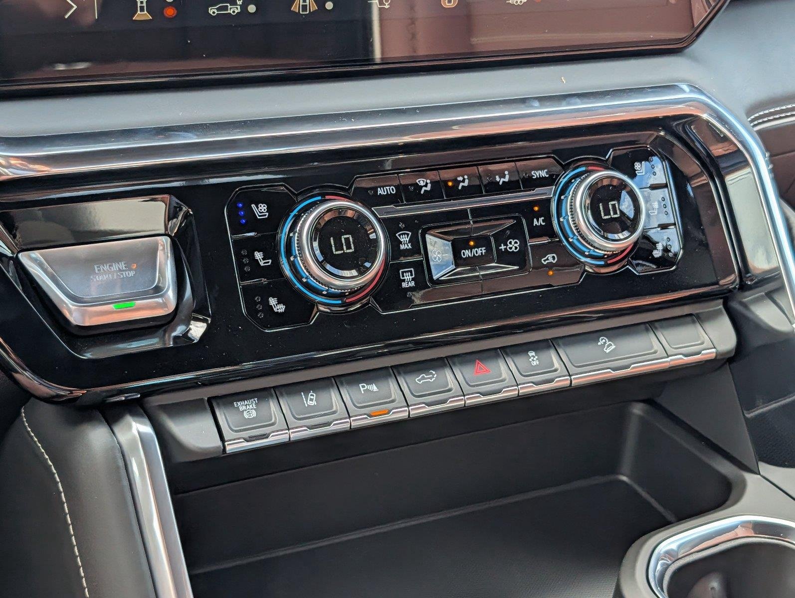 New 2026 Glacier White Tricoat GMC Denali Ultimate image 19