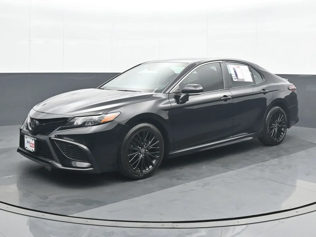 Used 2022 Black Toyota SE Nightshade image 2